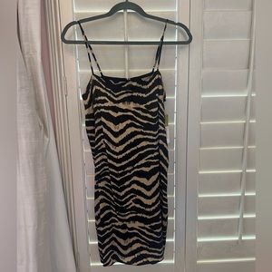 Gianni Bini animal print dress size S NWT